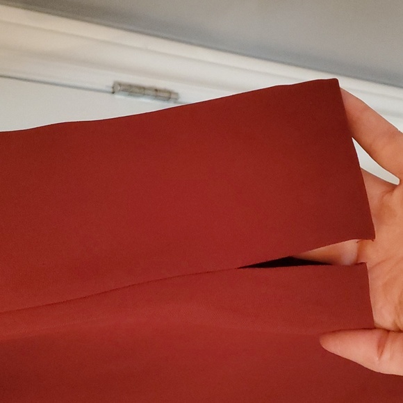 Babaton 1-01 Wilhelmina dress in red row - Picture 6 of 17